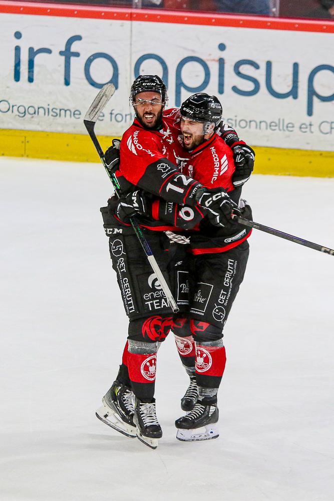 Amiens  3 - 2 Chamonix 