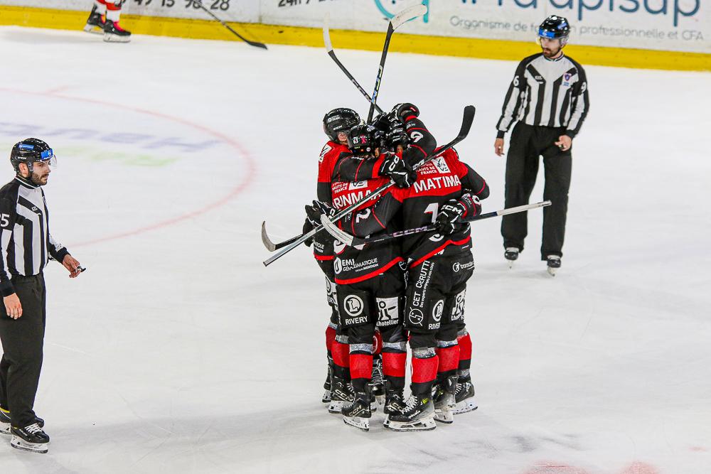 Amiens  3 - 2 Chamonix 
