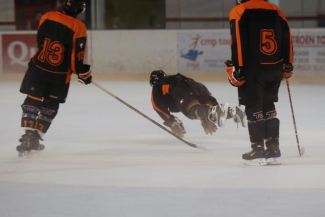 Photo hockey match Tours  - Dunkerque le 24/10/2009