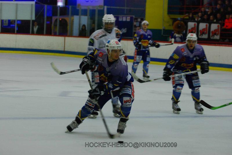 Avignon 8 - 7 Reims