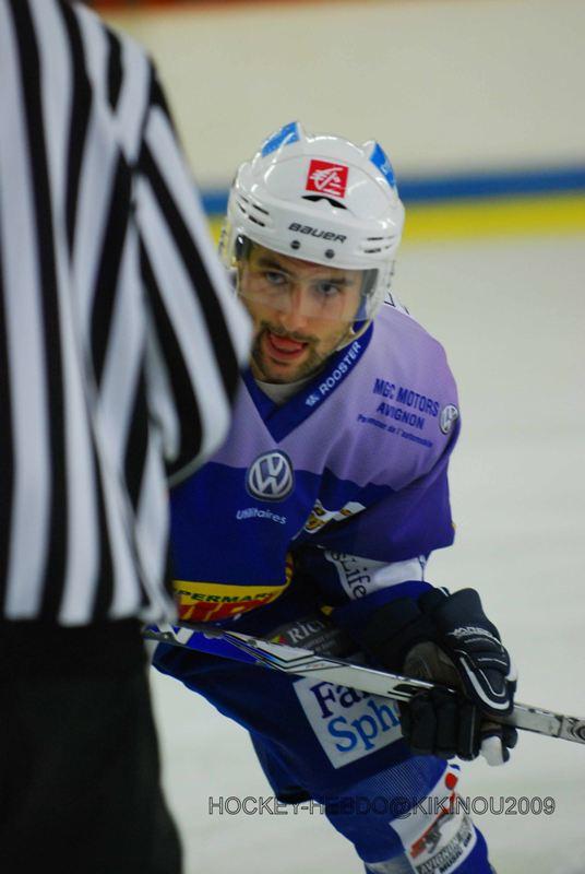 Avignon 8 - 7 Reims