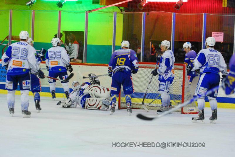 Avignon 8 - 7 Reims