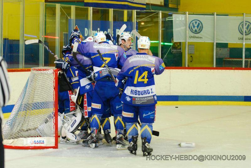 Avignon 8 - 7 Reims