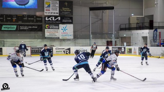Photo hockey match Tours  - Courchevel-Méribel-Pralognan le 09/10/2024