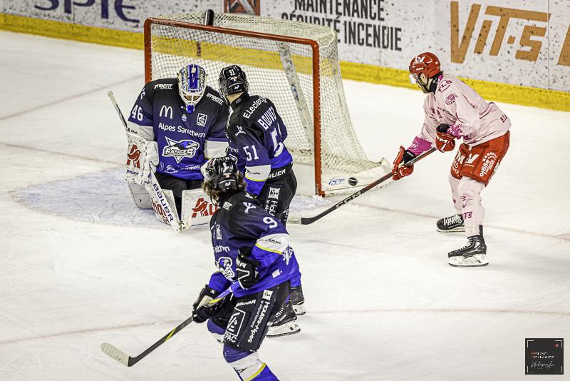 Cergy-Pontoise 4 - 3 Gap 