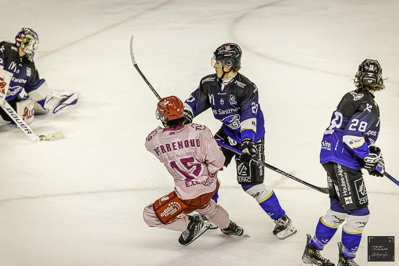 Cergy-Pontoise 4 - 3 Gap 