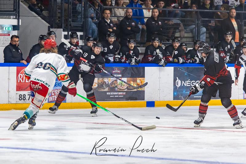 Toulouse-Blagnac 7 - 3 Anglet II