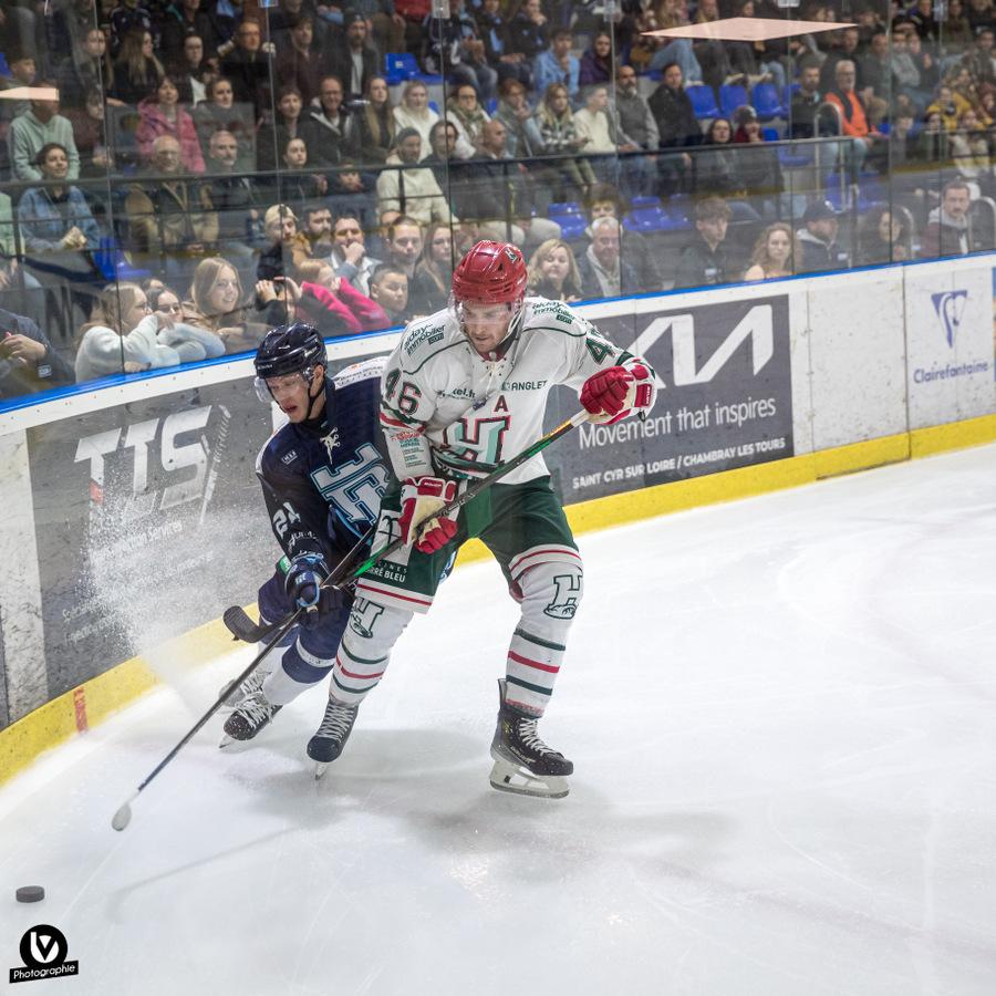 Tours  0 - 7 Anglet