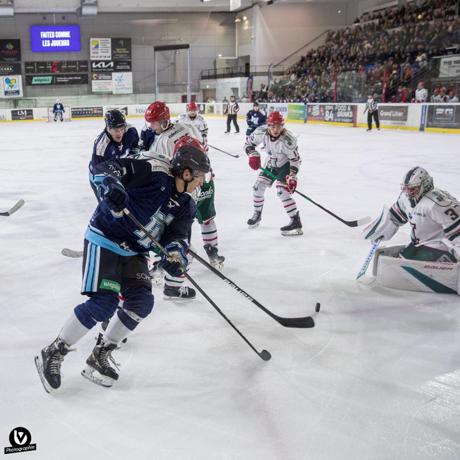 Tours  0 - 7 Anglet