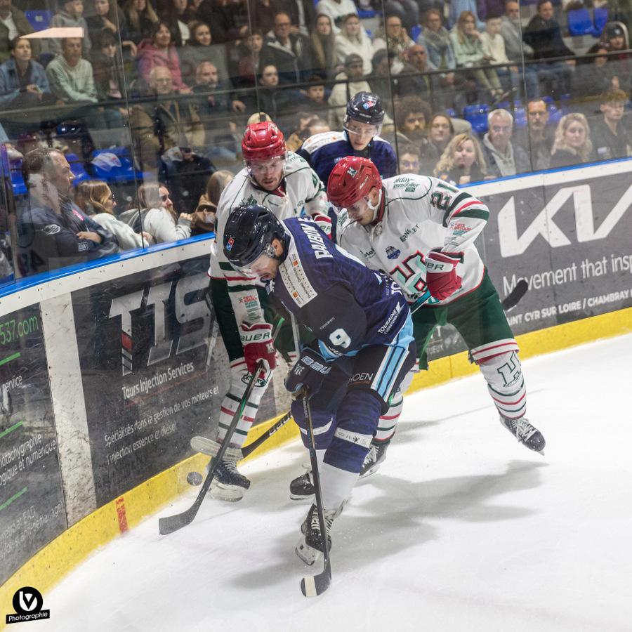 Tours  0 - 7 Anglet