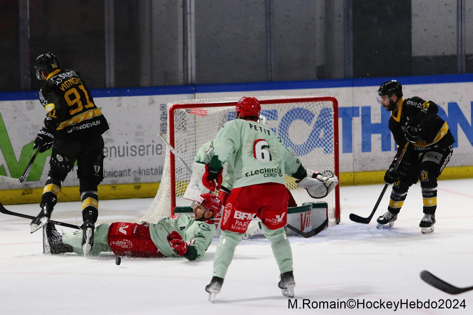 Rouen 3 - 6 Cergy-Pontoise