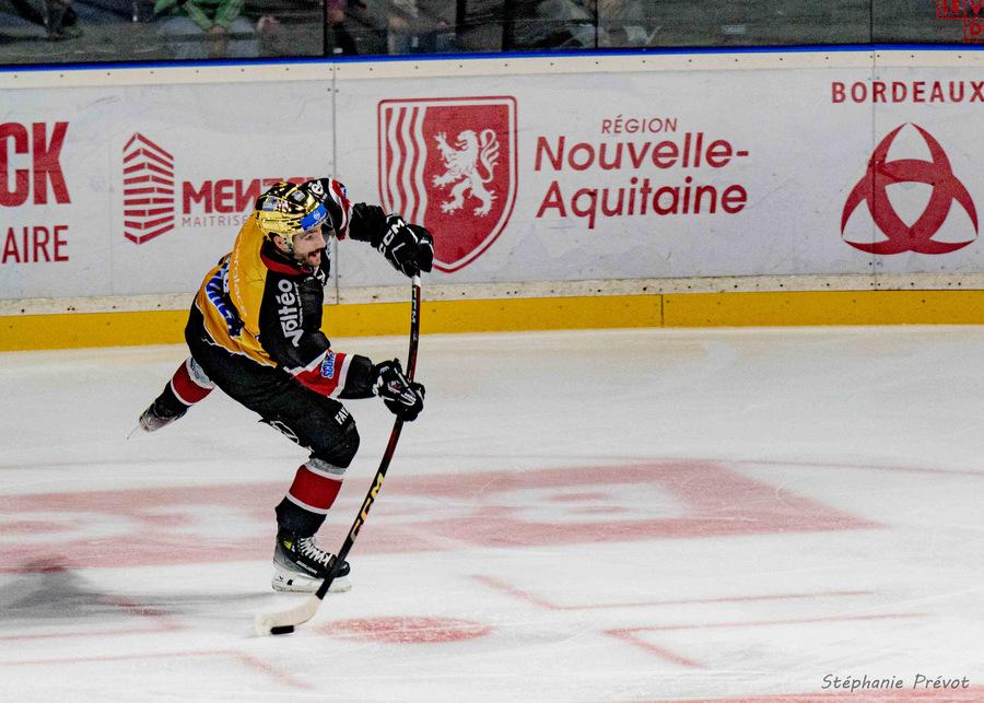 Bordeaux 3 - 4 Anglet
