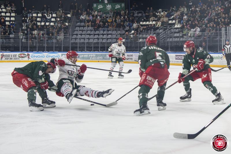 Cergy-Pontoise 5 - 0 Anglet