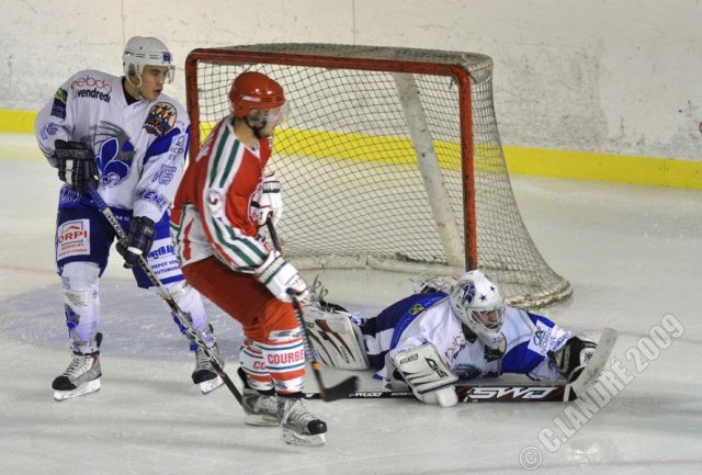 Photo hockey match Courbevoie  - Reims* le 27/10/2009