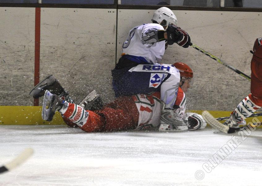 Courbevoie  6 - 4 Reims