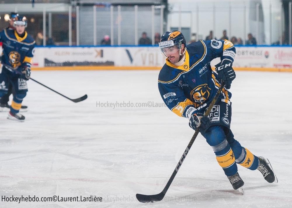 Villard-de-Lans 3 - 5 Dunkerque