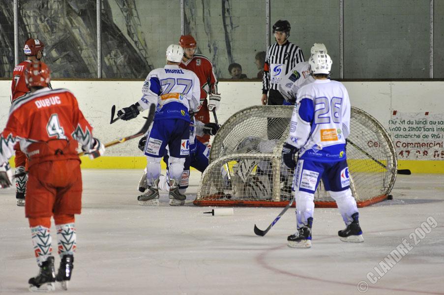 Courbevoie  6 - 4 Reims