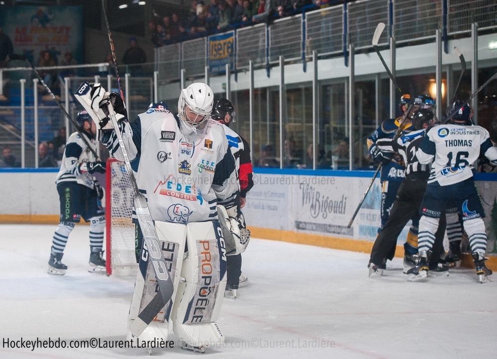 Villard-de-Lans 3 - 5 Dunkerque