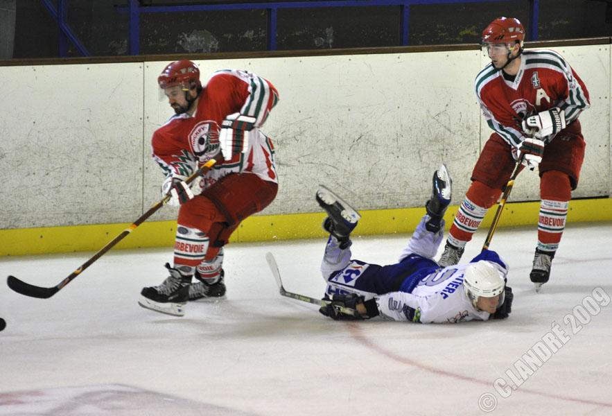 Courbevoie  6 - 4 Reims