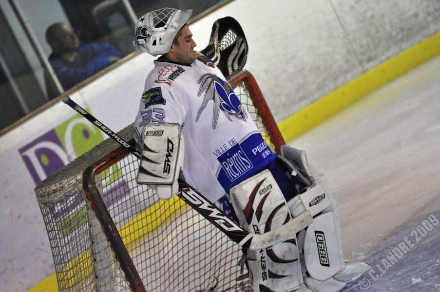 Courbevoie  6 - 4 Reims