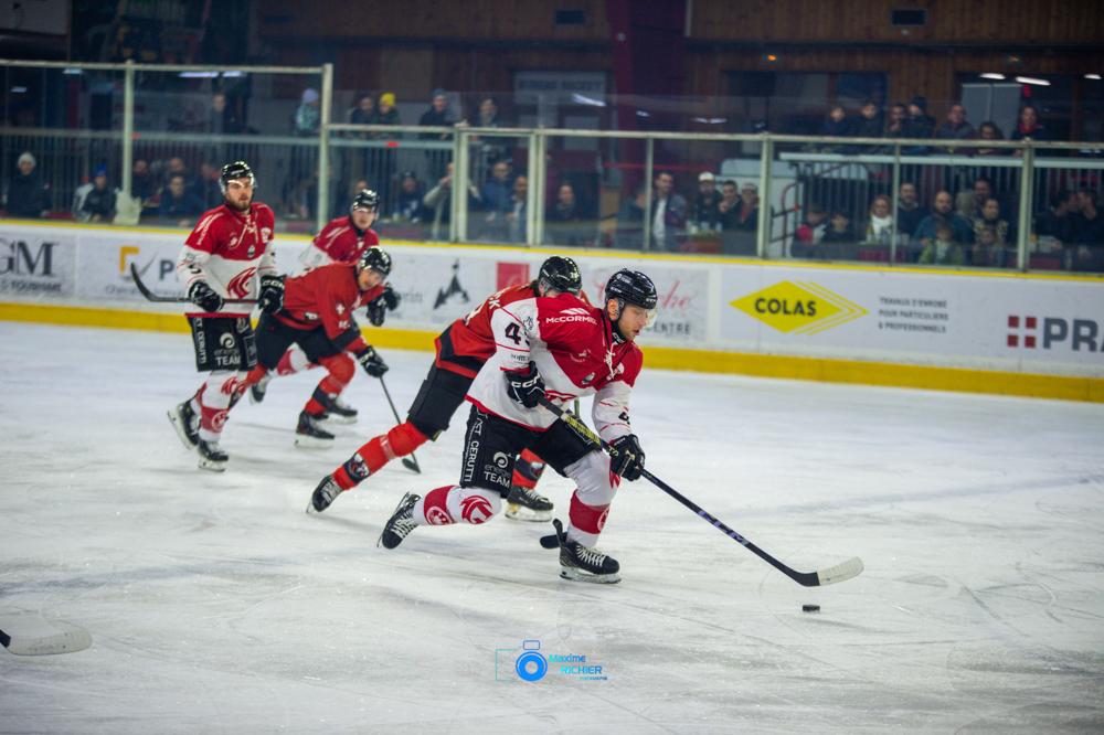 Chamonix  4 - 6 Amiens 