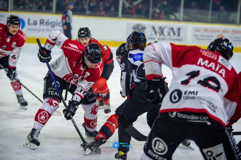 Chamonix  4 - 6 Amiens 