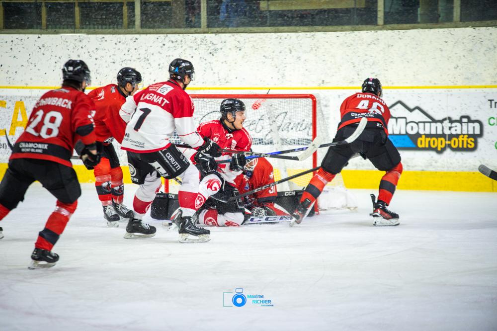 Chamonix  4 - 6 Amiens 