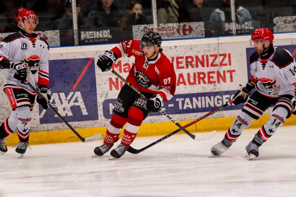 Morzine-Avoriaz 5 - 0 Neuilly/Marne