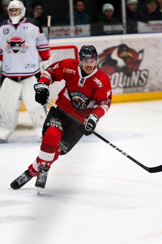 Morzine-Avoriaz 5 - 0 Neuilly/Marne
