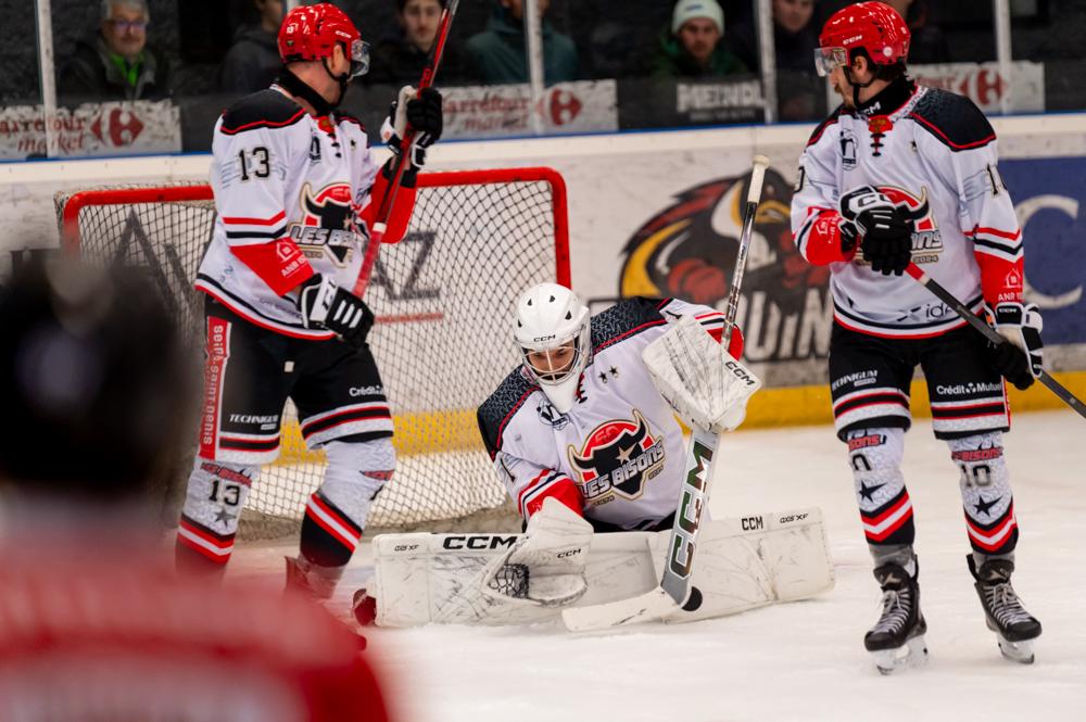 Morzine-Avoriaz 5 - 0 Neuilly/Marne