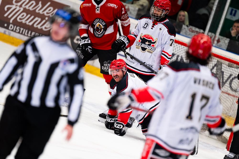 Morzine-Avoriaz 5 - 0 Neuilly/Marne