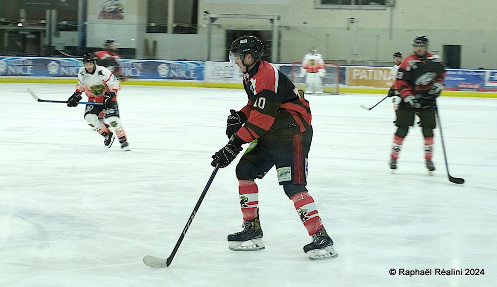 Nice II 10 - 2 Nimes