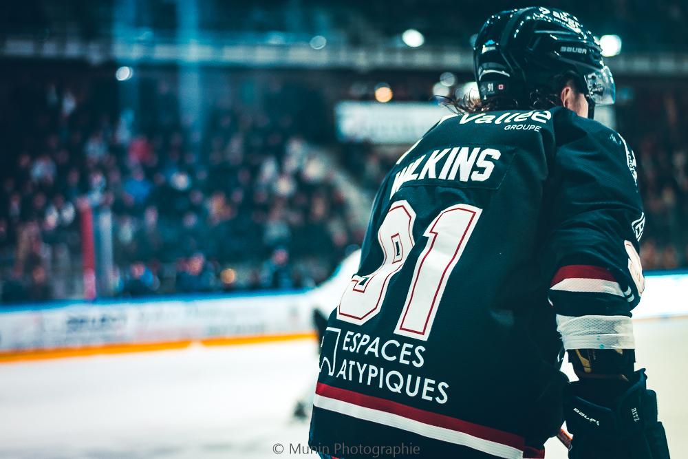 Angers  5 - 4 Marseille