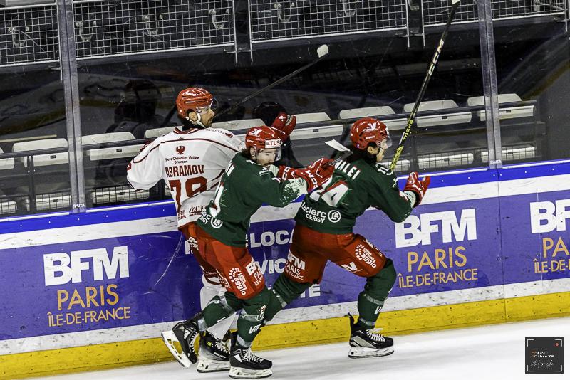 Cergy-Pontoise 4 - 3 Briançon 