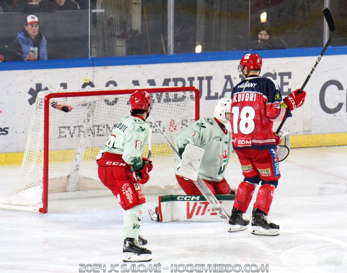 Grenoble  5 - 3 Cergy-Pontoise