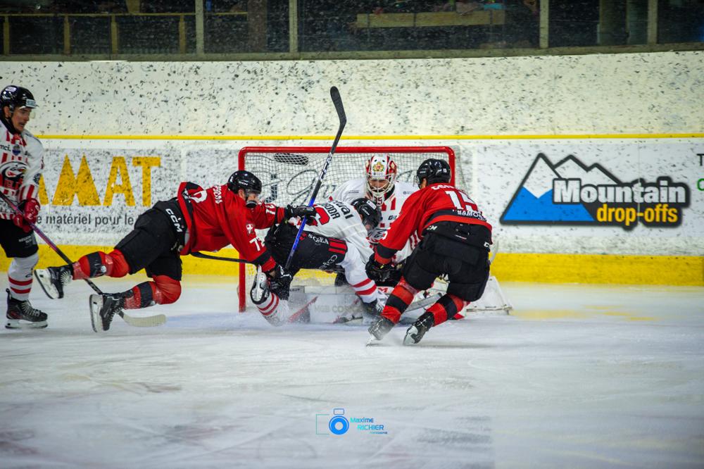 Chamonix  1 - 3 Nice