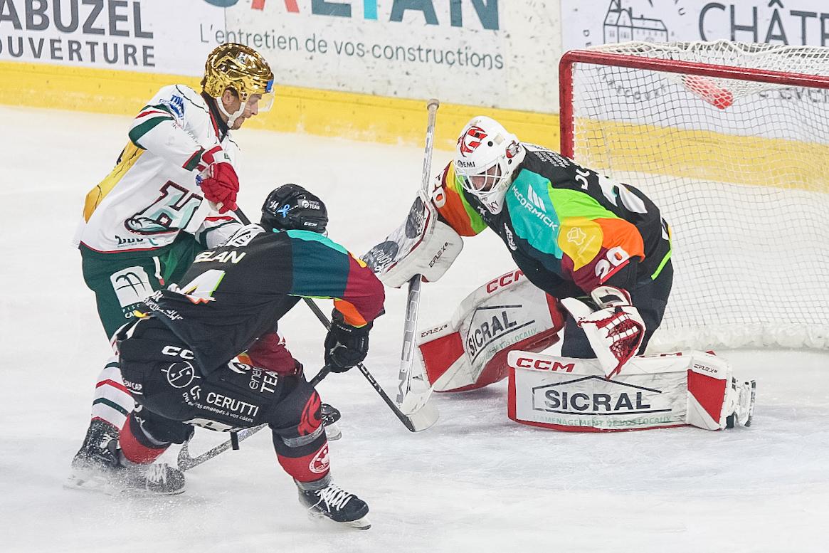 Amiens  5 - 3 Anglet