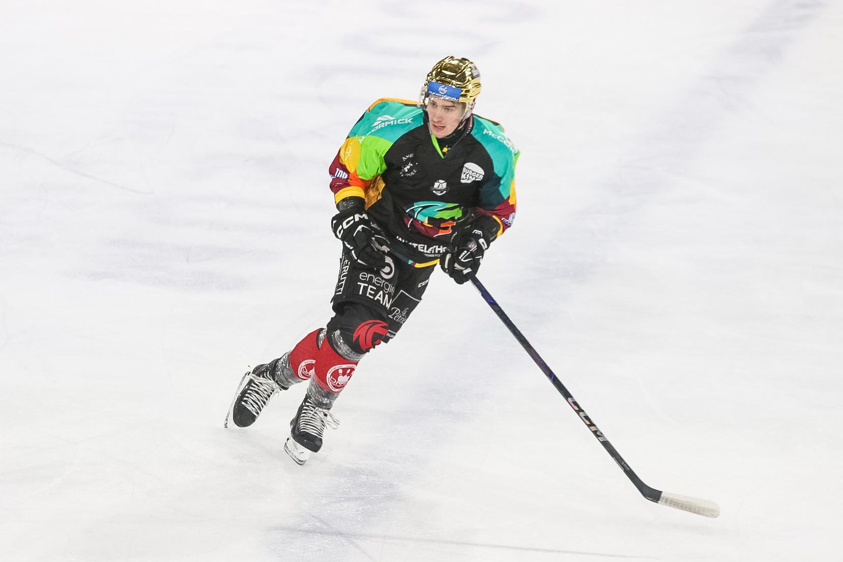 Amiens  5 - 3 Anglet