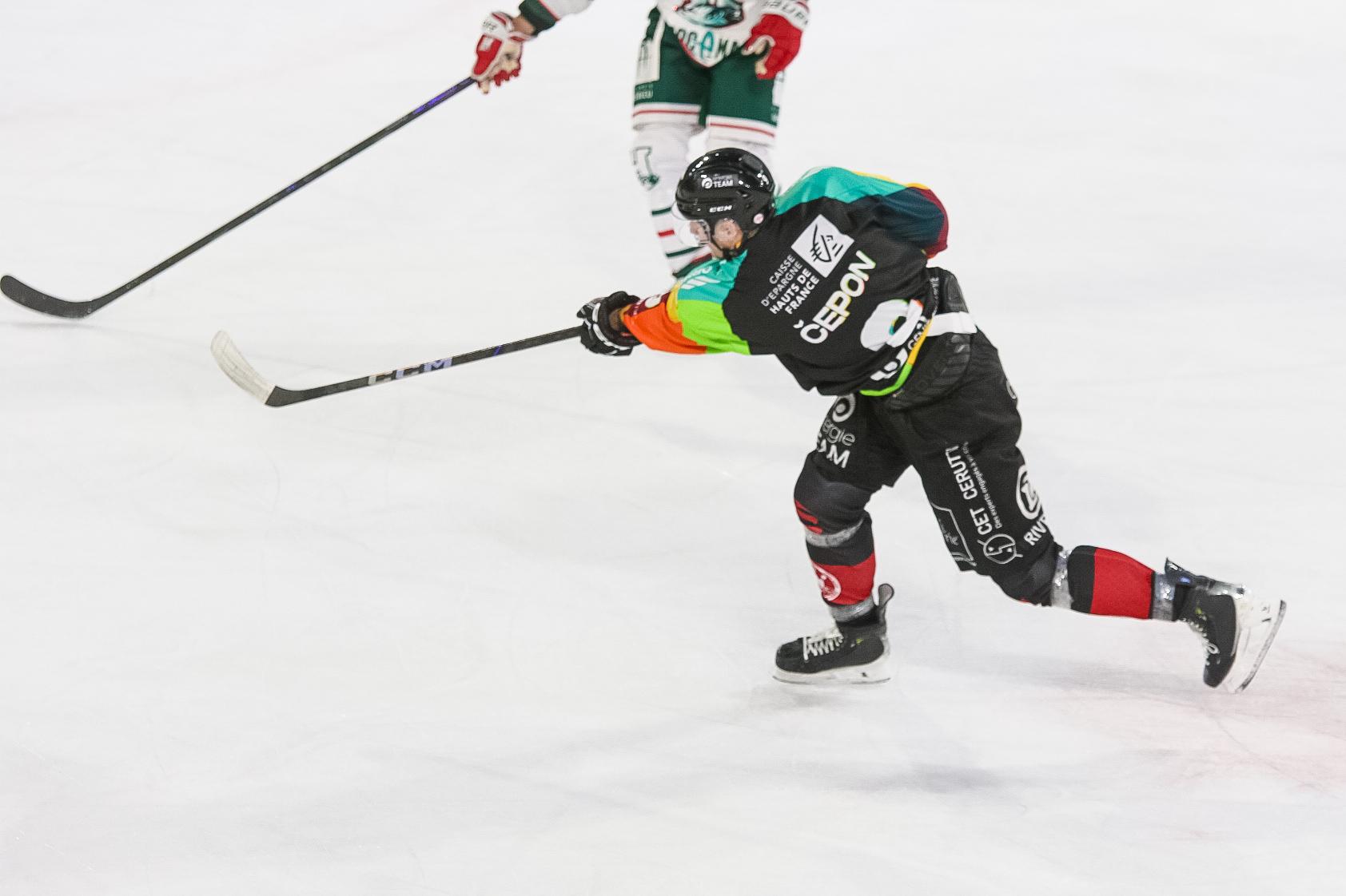 Amiens  5 - 3 Anglet