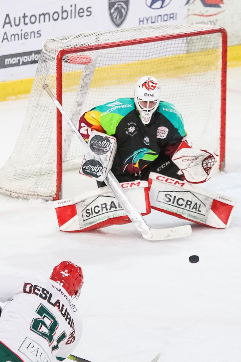 Amiens  5 - 3 Anglet