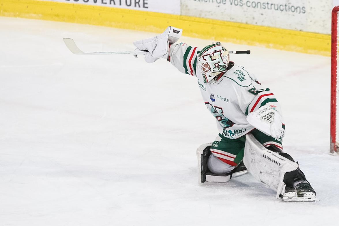 Amiens  5 - 3 Anglet