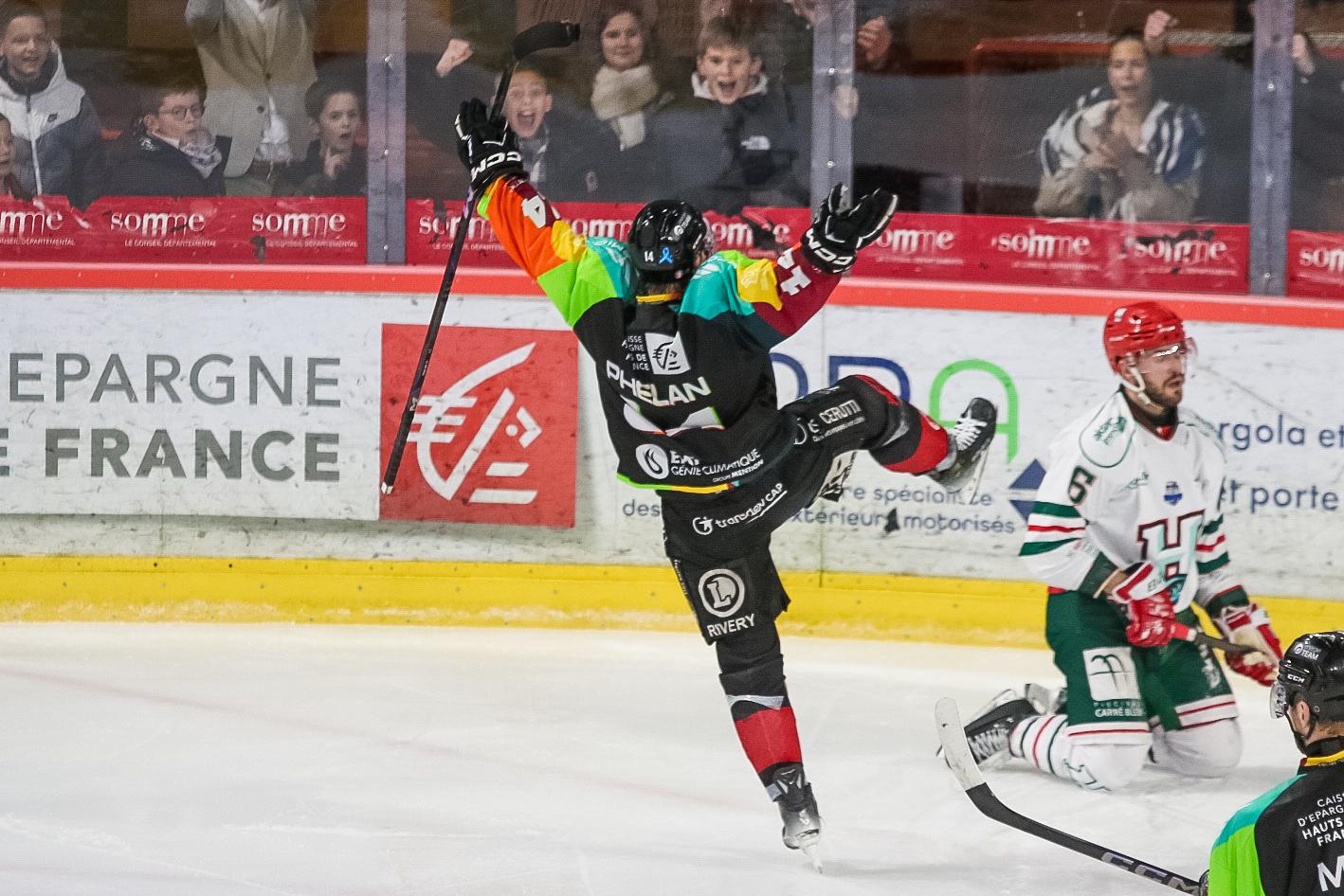 Amiens  5 - 3 Anglet