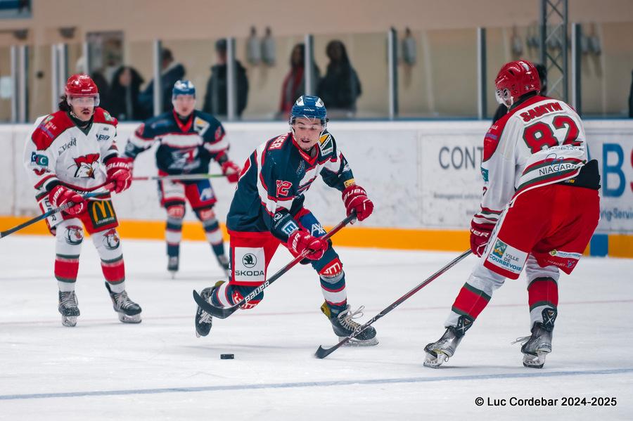 Luxembourg 2 - 7 Courbevoie 