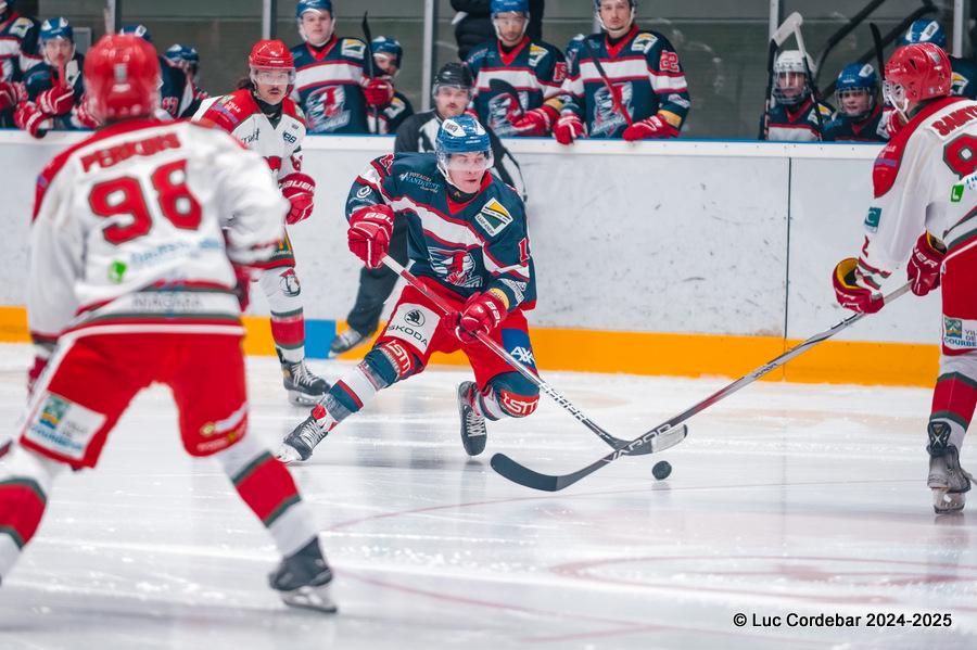 Luxembourg 2 - 7 Courbevoie 