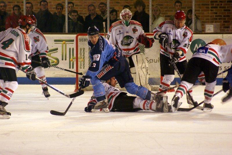 Angers  4 - 2 Mont-Blanc