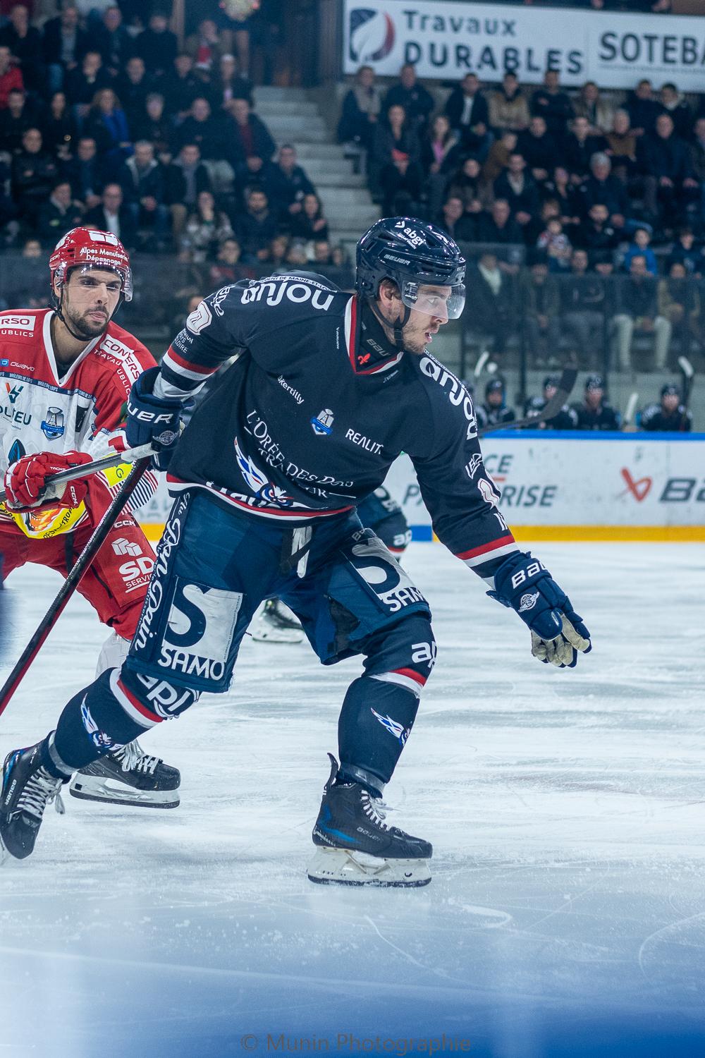 Angers  1 - 3 Grenoble 