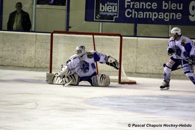 Photo hockey match Reims* - Cergy-Pontoise le 31/10/2009