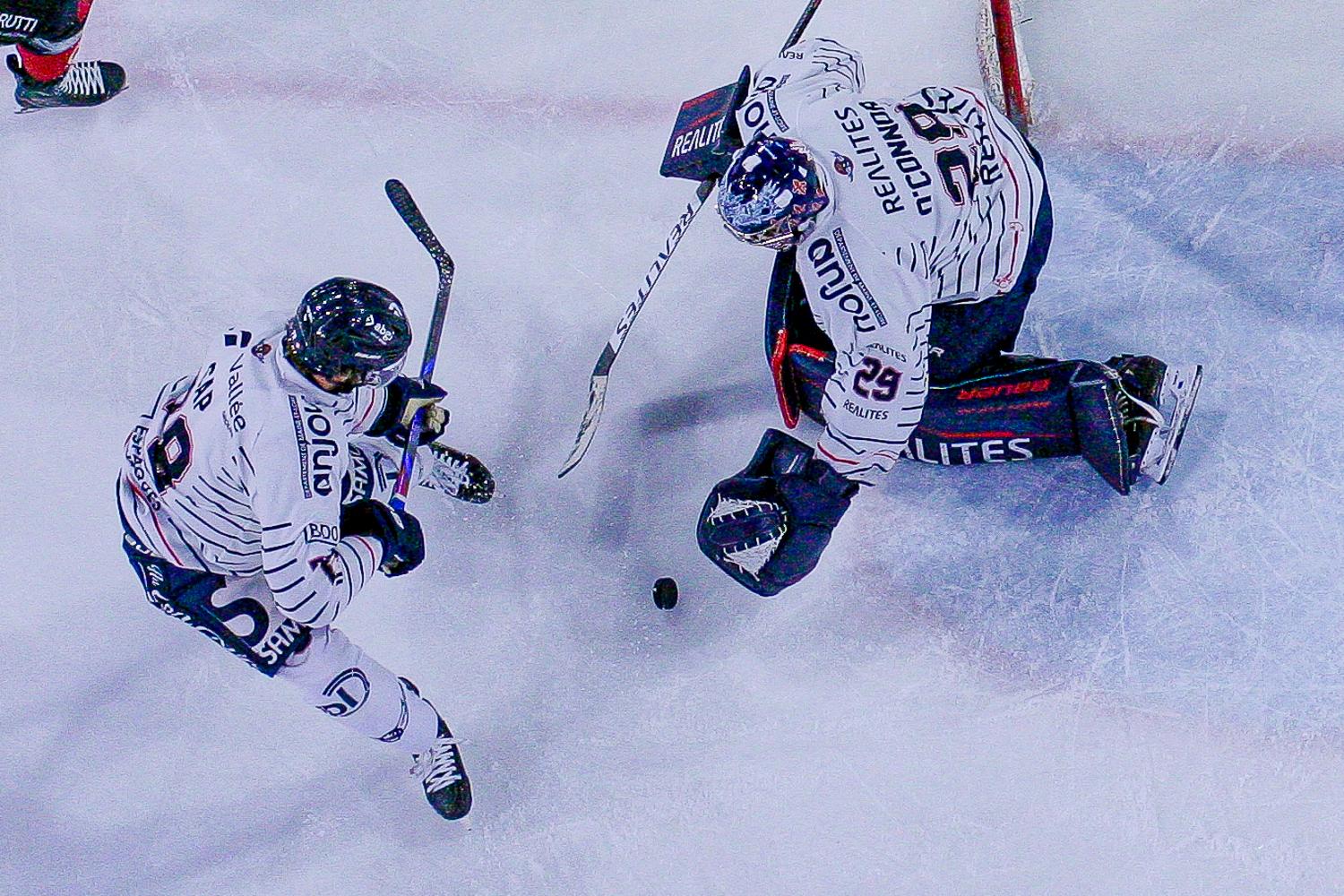 Amiens  5 - 4 Angers 
