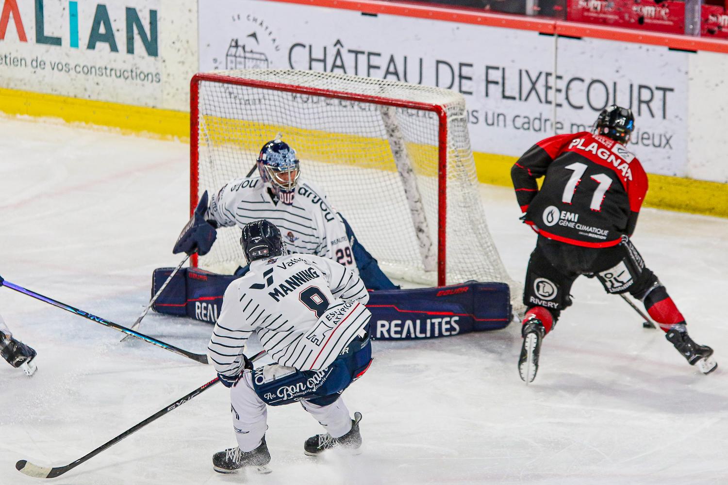 Amiens  5 - 4 Angers 