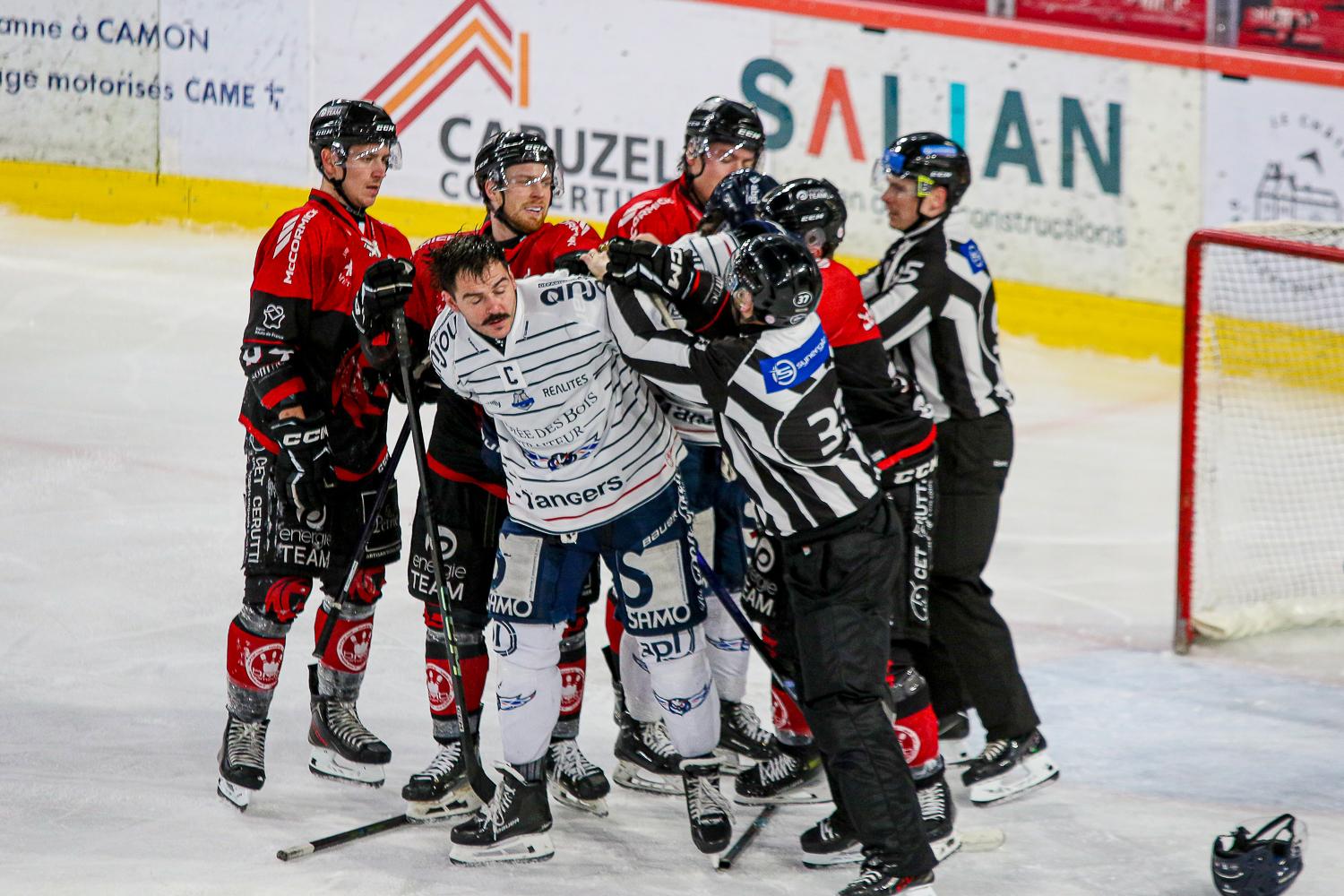 Amiens  5 - 4 Angers 